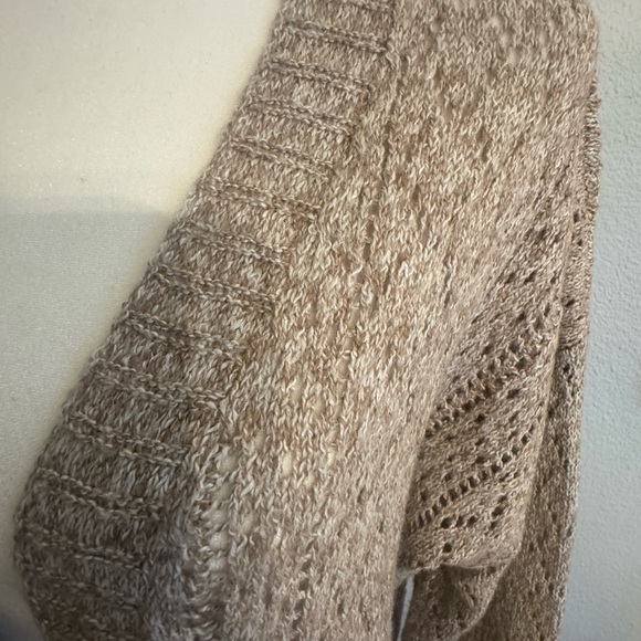 Cozy Beige Long Knit Cardigan. Size Xlg - Picture 6 of 6